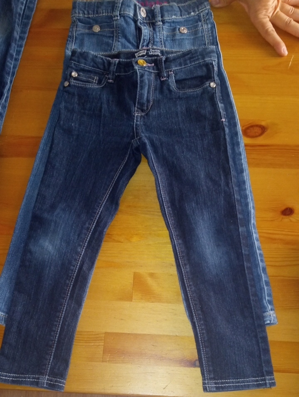 2 Levi's Size 5 Girls Dark Blue Skinny Jeans
